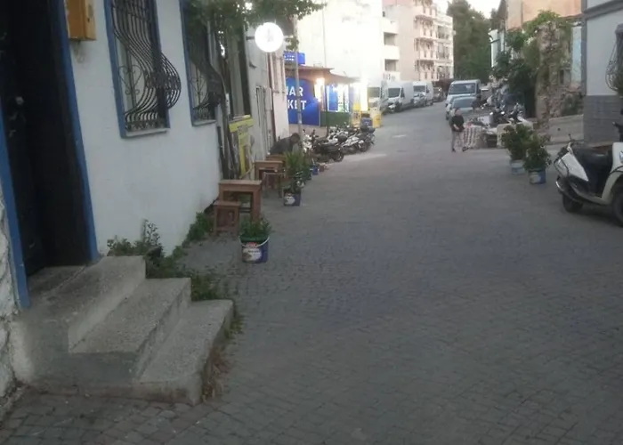 Apartman Authentic Detached House In Center Kusadası