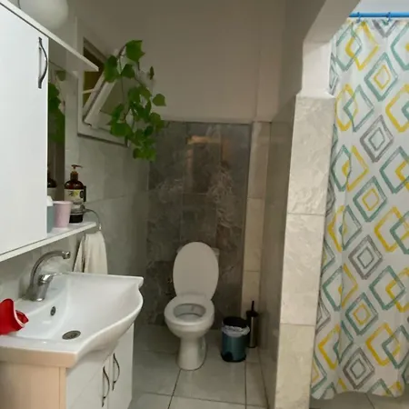 Authentic Detached House In Center * Kuşadası