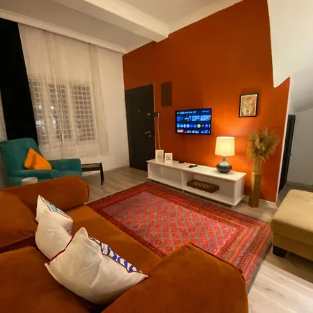 Authentic Detached House In Center Appartement