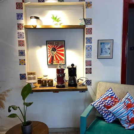 Authentic Detached House In Center Kusadası