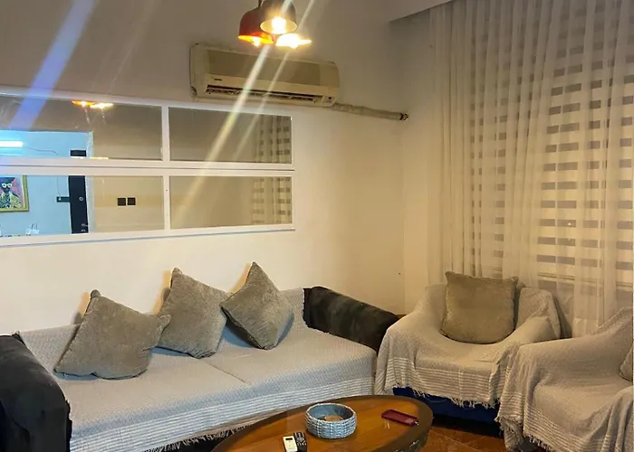 Authentic Detached House In Center Apartment Kusadasi