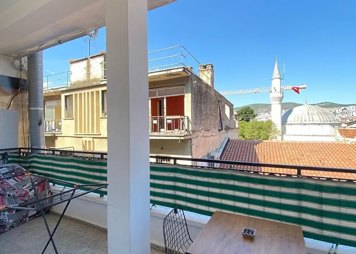 Authentic Detached House In Center Lägenhet Kusadası